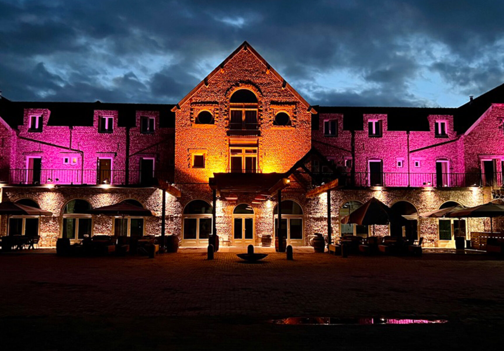 Verlichte gevel van Kasteel de Berckt